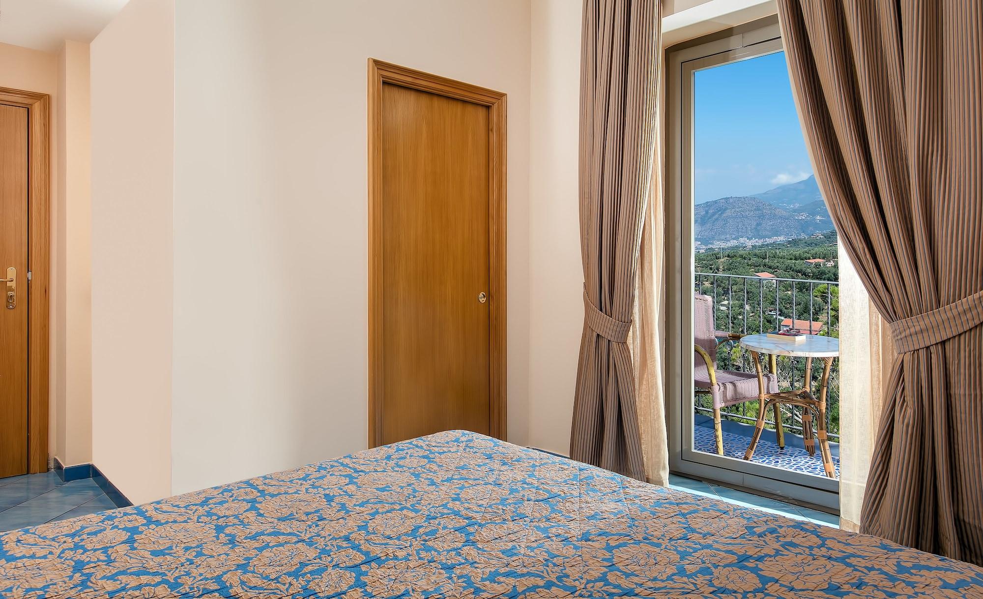 Grand Hotel Due Golfi SantʼAgata sui Due Golfi Exterior foto