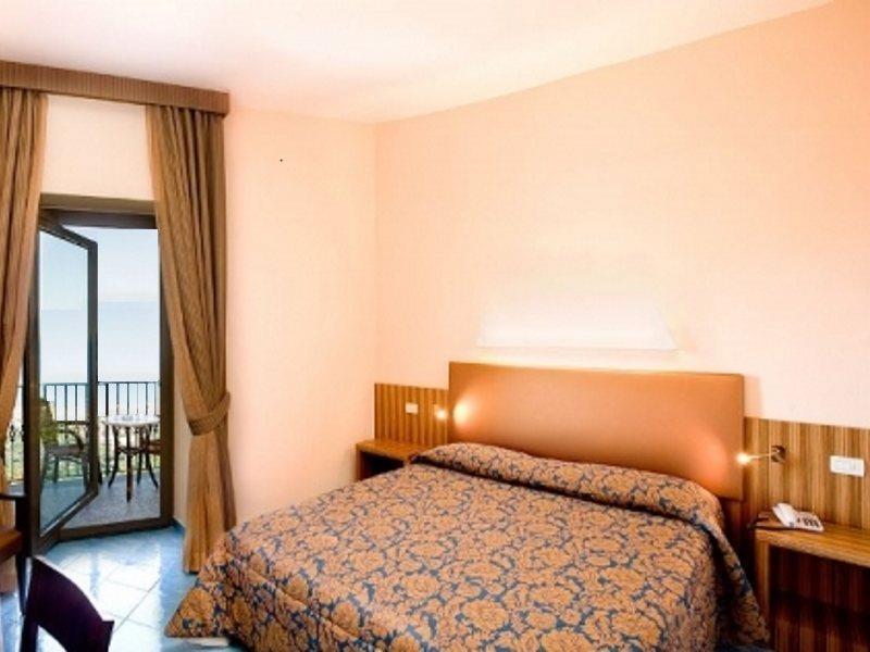 Grand Hotel Due Golfi SantʼAgata sui Due Golfi Exterior foto