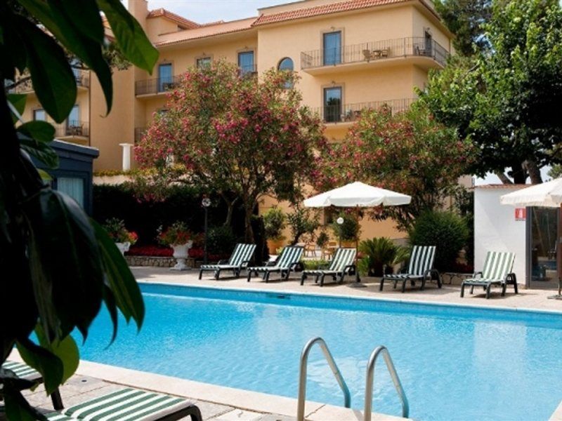 Grand Hotel Due Golfi SantʼAgata sui Due Golfi Exterior foto