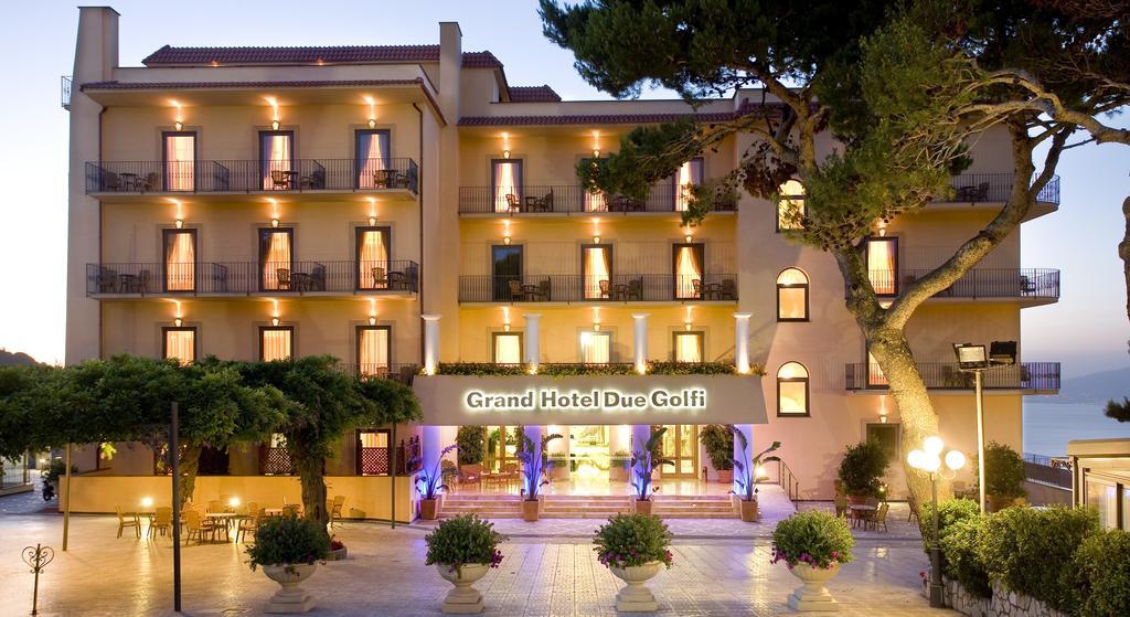 Grand Hotel Due Golfi SantʼAgata sui Due Golfi Exterior foto