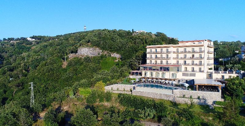 Grand Hotel Due Golfi SantʼAgata sui Due Golfi Exterior foto
