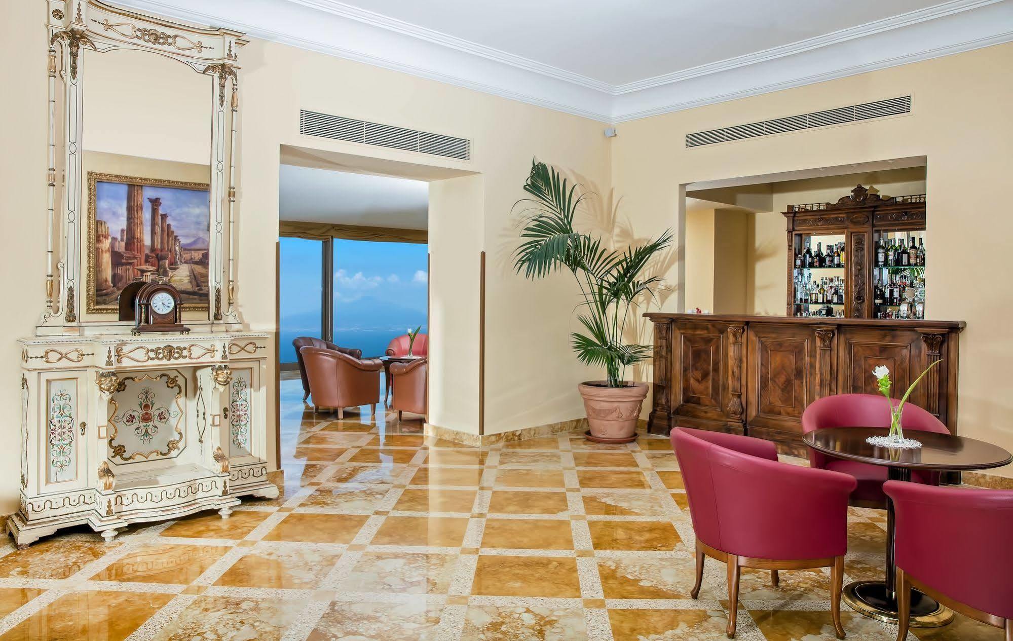 Grand Hotel Due Golfi SantʼAgata sui Due Golfi Exterior foto